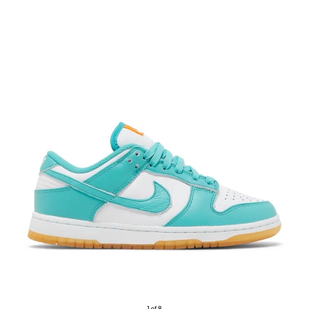 W NIKE DUNK LOW WHITE/WASHED TEAL-KUMQUAT
BLANC/CANARD DELAVE